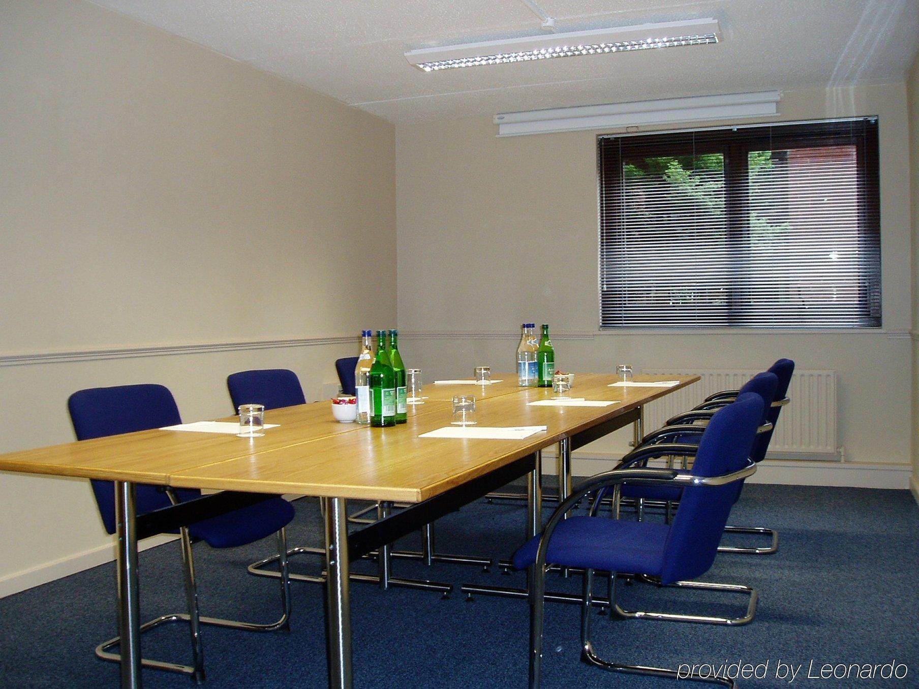 Holiday Inn Haydock By Ihg Facilidades foto