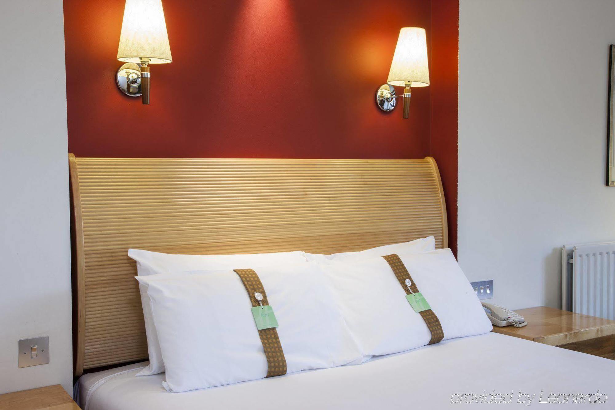 Holiday Inn Haydock By Ihg Exterior foto